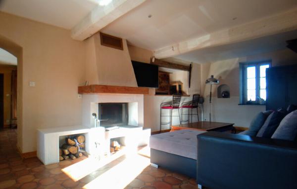 Magnifique ferme entièrement rénovée