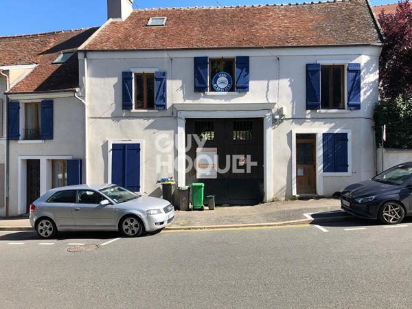 À vendre à TOURNAN, maison 228 m².