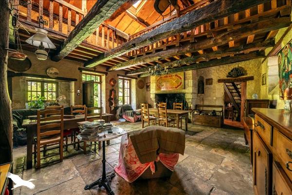 Maison à vendre |  Marsac-sur-l'Isle |  10 pièces | 360 m²