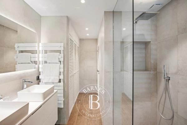 Saint-Tropez, Maison 8 Chambres -  608 m² à vendre