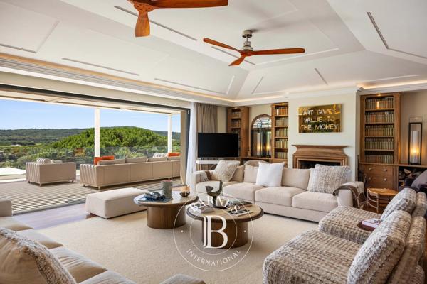 Saint-Tropez, Maison 8 Chambres -  608 m² à vendre