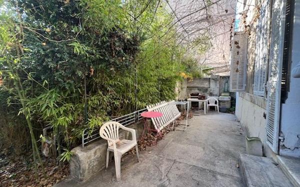 Maison à vendre    6 pièces • 145,75 m2 Marseille 4