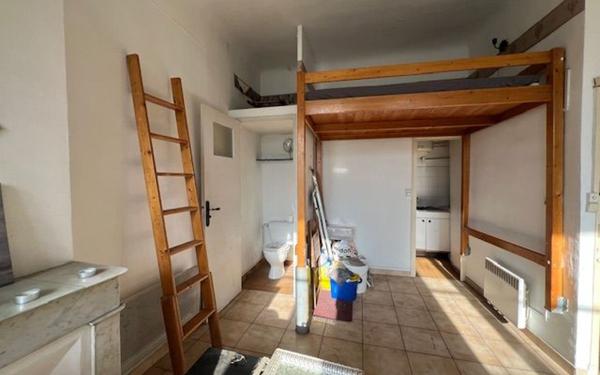 Maison à vendre    6 pièces • 145,75 m2 Marseille 4