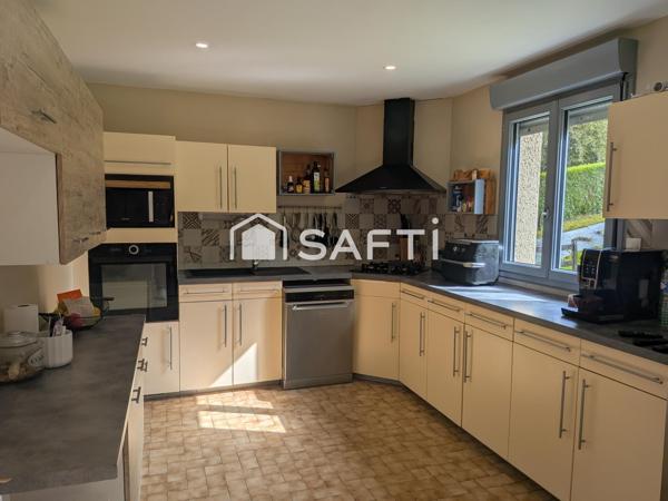 Safti-Benjamin Marcouiller vous propose : Pavillon 6 pièces.