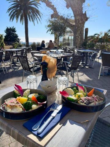 06110 LE CANNET - RESTAURANT 90 COUVERTS, GRANDE TERRASSE et LOGEMENT