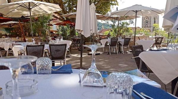 06110 LE CANNET - RESTAURANT 90 COUVERTS, GRANDE TERRASSE et LOGEMENT