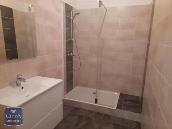 Appartement à louer 4 pièces 92.17m²