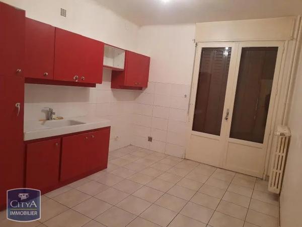Appartement à louer 4 pièces 92.17m²
