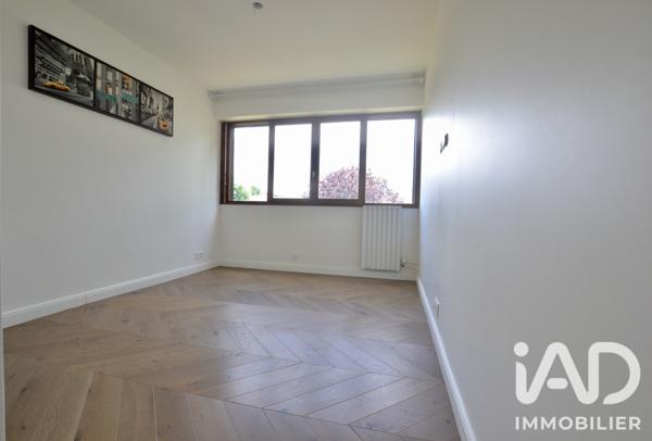 Appartement à vendre 6 pièces 136,87 m² Noisy-le-Roi
