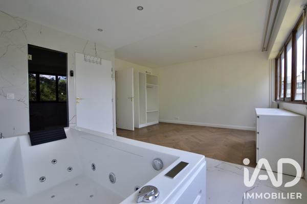 Appartement à vendre 6 pièces 136,87 m² Noisy-le-Roi