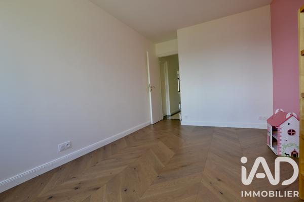 Appartement à vendre 6 pièces 136,87 m² Noisy-le-Roi