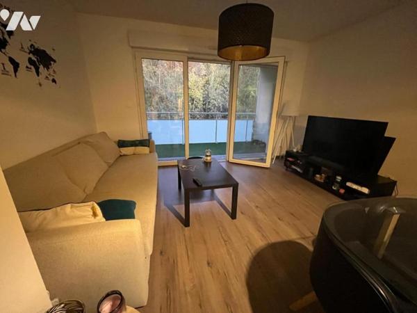 2 pièces loué résidence de standing avec parking