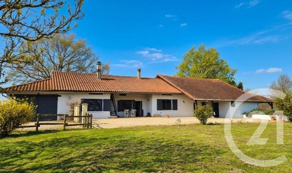 Maison à vendre  6 pièces - 178 m2 DOMMARTIN - 01