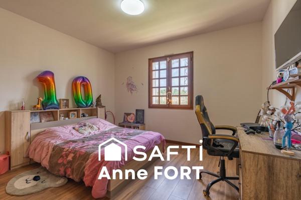 Villa de 6 pièces, d'une surface totale de 175 m²