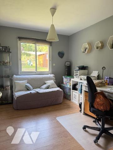 Maisn 4 chambres sur terrain 910m²