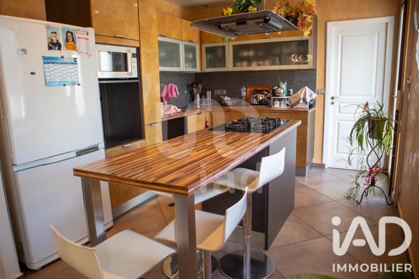Maison à vendre 4 pièces 98 m² Ozoir-la-Ferrière