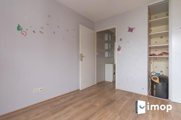 Appartement avec terrasse et parking