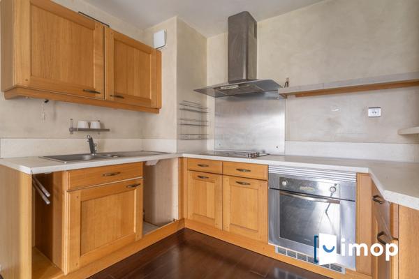 Appartement avec terrasse et parking