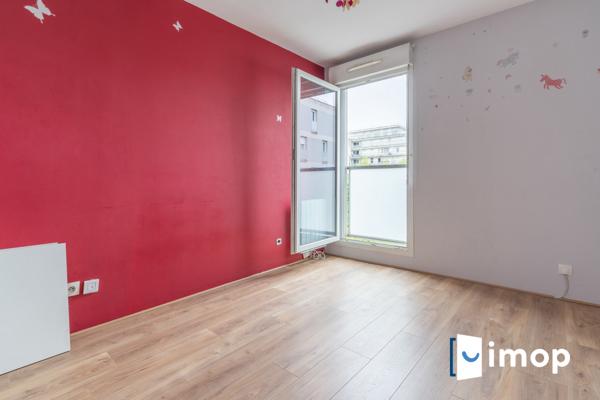 Appartement avec terrasse et parking