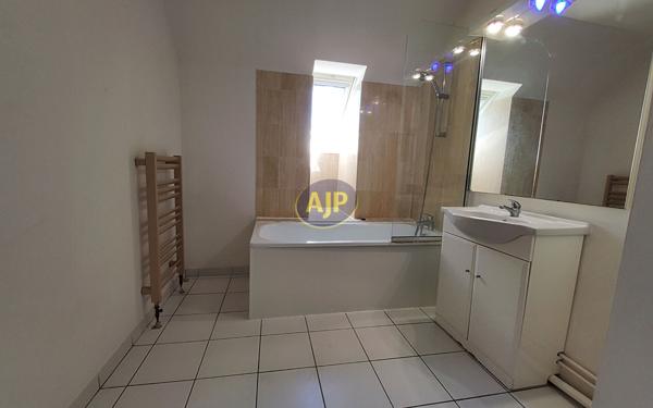 Location appartement Pontivy : 580 € - AJP Immobilier Pontivy