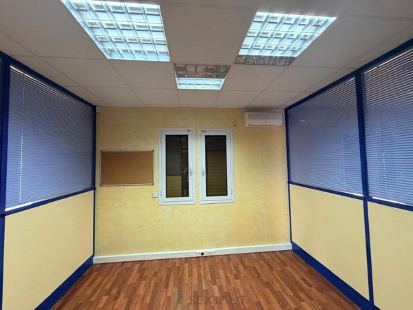 Local commercial / professionnel à Baillif