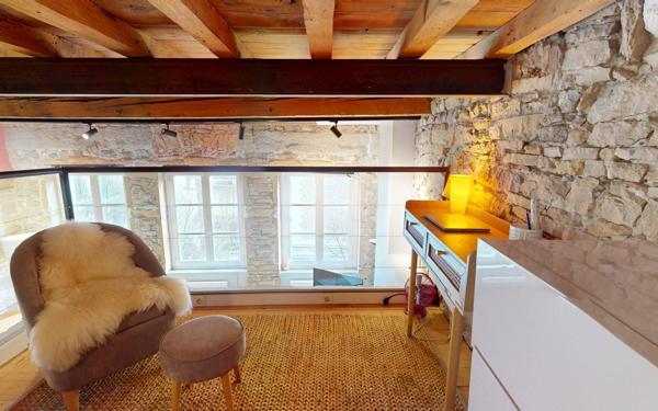 Appartement à vendre    2 pièces • 57 m2 Lyon 5