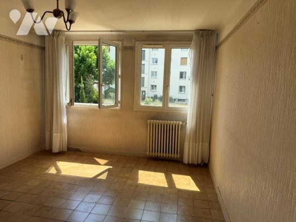 Appartement à vendre à Montmorency (95160) en Val-d'Oise (95), 4 pièces dont 2 chambres