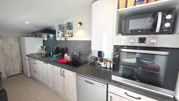 Maison 2 chambres avec vie de plain-pied, jardin, entièrement rénovée à Montoir de Bretagne.