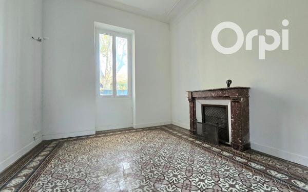 Maison à vendre    4 pièces • 109,72 m2 Saint-Martin-de-Crau