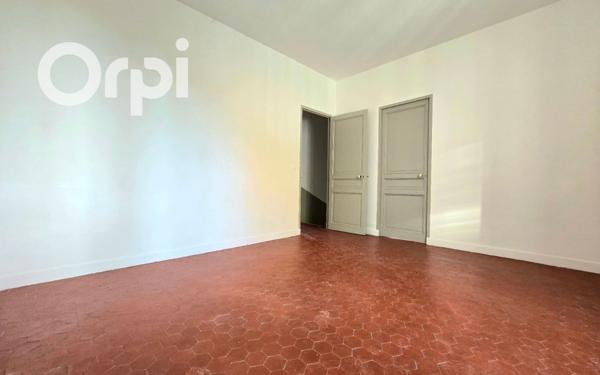 Maison à vendre    4 pièces • 109,72 m2 Saint-Martin-de-Crau