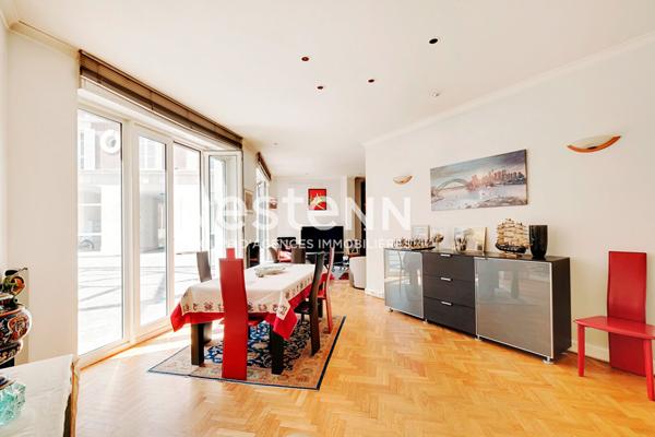 EXCLUSIVITE - PARIS 8EME - PARC MONCEAU - DUPLEX D EXCEPTION EN NUE-PROPRIETE - CAVE - PARKING