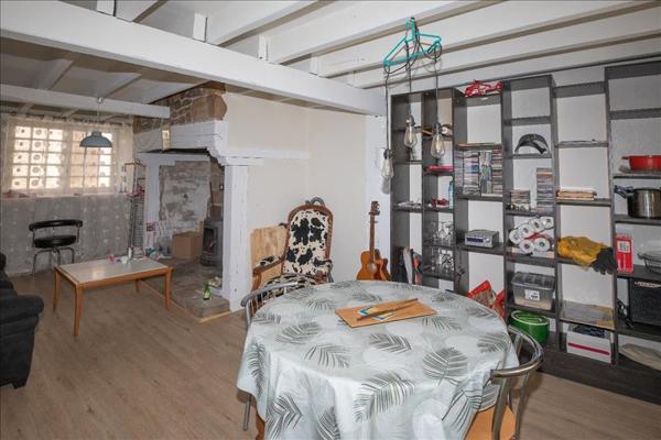 Maison à vendre |  Argentat |  5 pièces | 99 m²