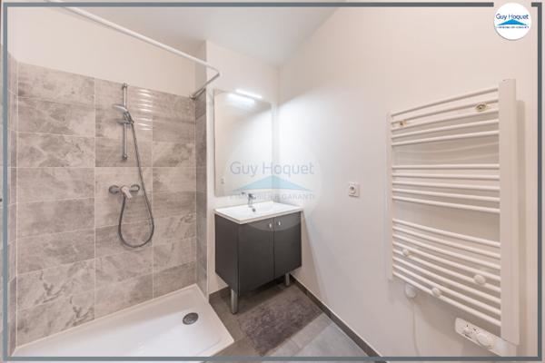 Appartement T1 (27 m²) en location à COMBS LA VILLE