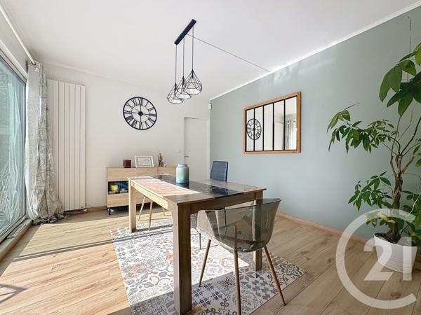 Maison à vendre  5 pièces - 111 m2 CLICHY SOUS BOIS - 93