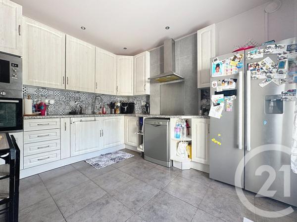 Maison à vendre  5 pièces - 111 m2 CLICHY SOUS BOIS - 93