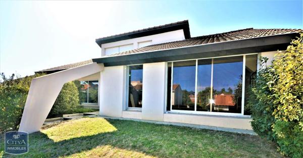 Maison à vendre 8 pièces 185m²