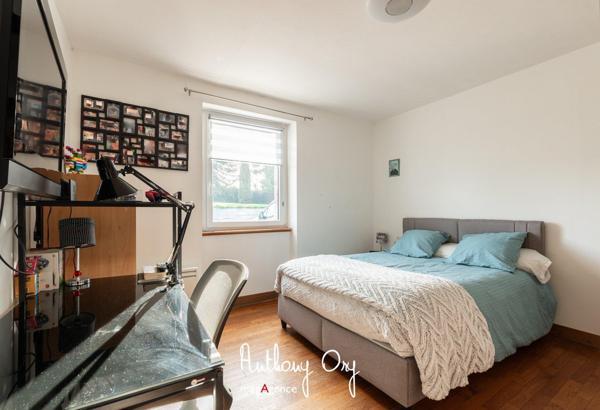 Maison à VIRE NORMANDIE, 14500 - 9 pièces 258m²