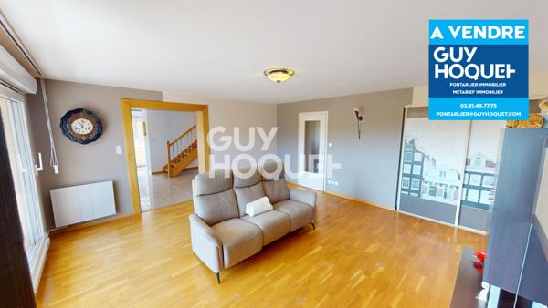 PONTARLIER APPARTEMENT 7 PIECES GARAGE TERRASE DERNIER ETAGE