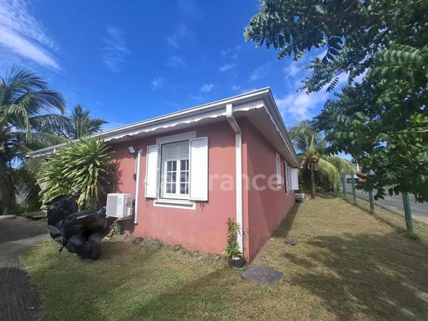 À vendre – Maison de plain-pied à Saint-Pierre (Martinique) – 85m² - 4 pièces