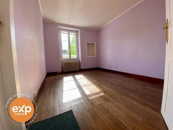 Charmante maison de bourg à Buzancais - 155m²