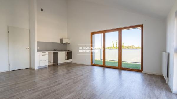 Appartement 3 pièces – 64 m² environ à Carquefou (ref : 2073T)