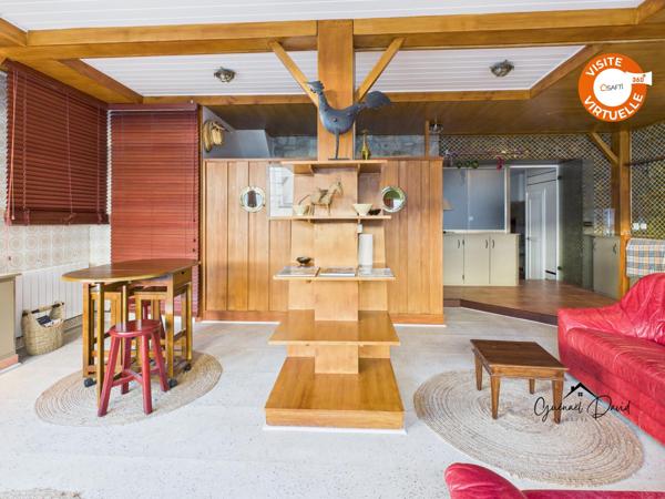 APPARTEMENT AVEC COUR EN PLEIN CŒUR DU CENTRE HISTORIQUE