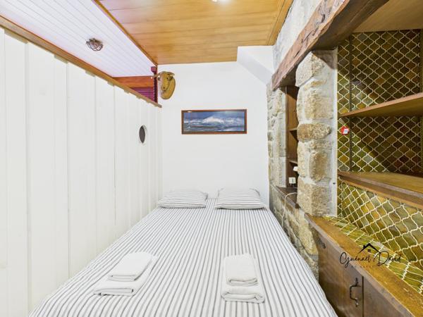 APPARTEMENT AVEC COUR EN PLEIN CŒUR DU CENTRE HISTORIQUE