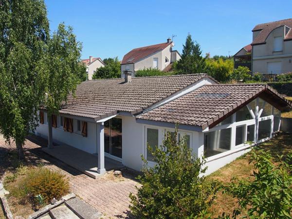 Maison de plain-pied à Asnières-lès-Dijon