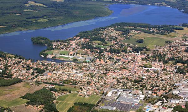 Villa Contemporaine de Plain-Pied à Soustons 7 pièce(s) 175 m2