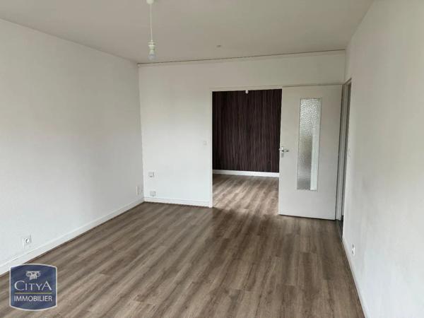 Appartement à louer 4 pièces 67.33m² Besançon (25000)