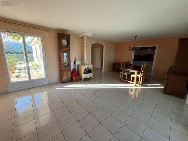 Pavillon à vendre à Montcenis en Saône-et-Loire (71710), ref : 063/1469