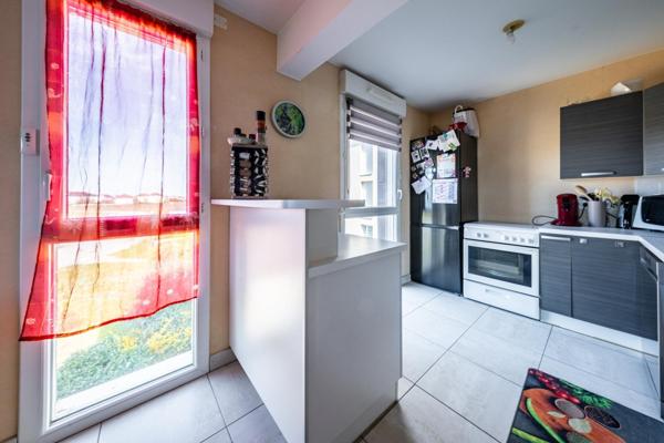 Chevigny 21800 - T3 de 62 m² avec balcon et garage