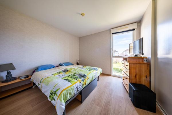 Chevigny 21800 - T3 de 62 m² avec balcon et garage