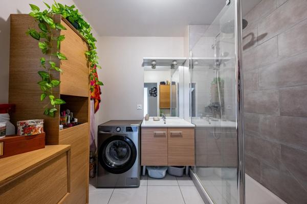 Chevigny 21800 - T3 de 62 m² avec balcon et garage